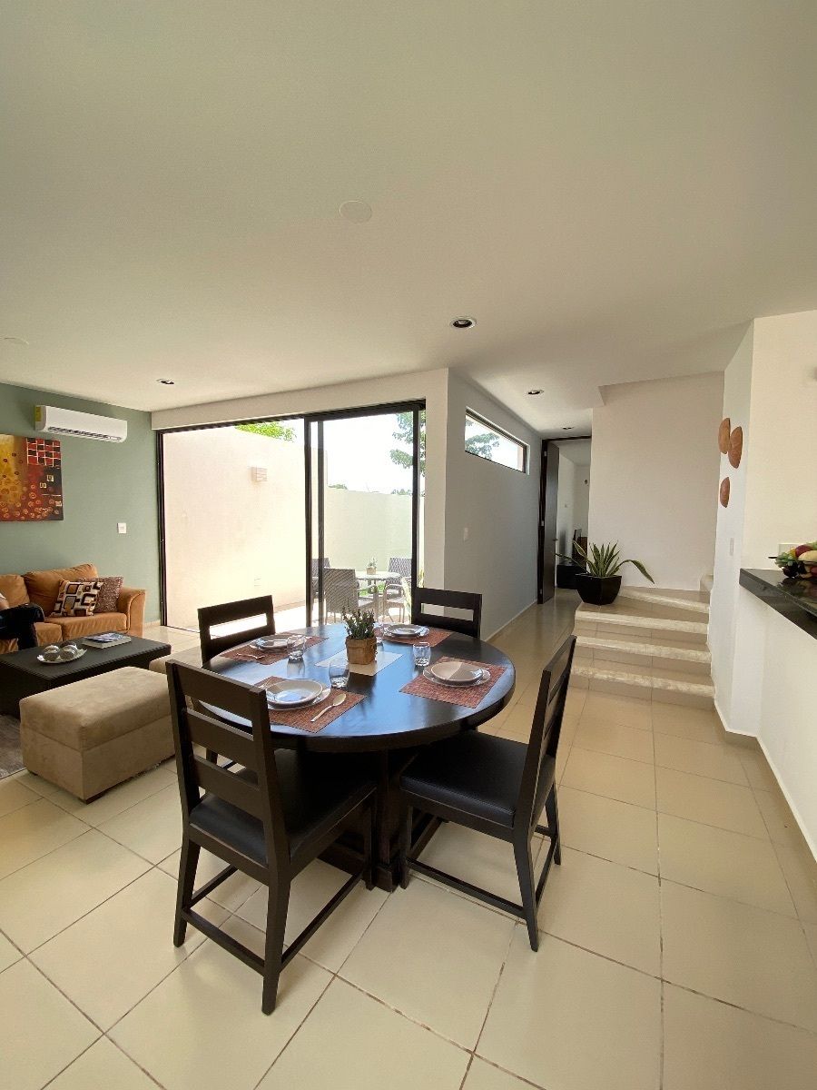 EN VENTA CASA EN CUMBRES NOVONORTE, CONKAL | RECÁMARA EN PLANTA BAJA - foto 1