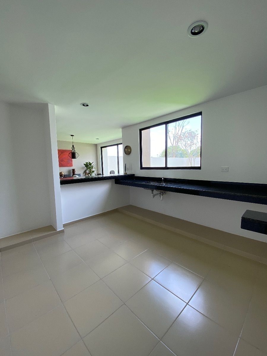 EN VENTA CASA CON 3 RECAMARAS EN CUMBRES NOVONORTE, CONKAL - foto 4