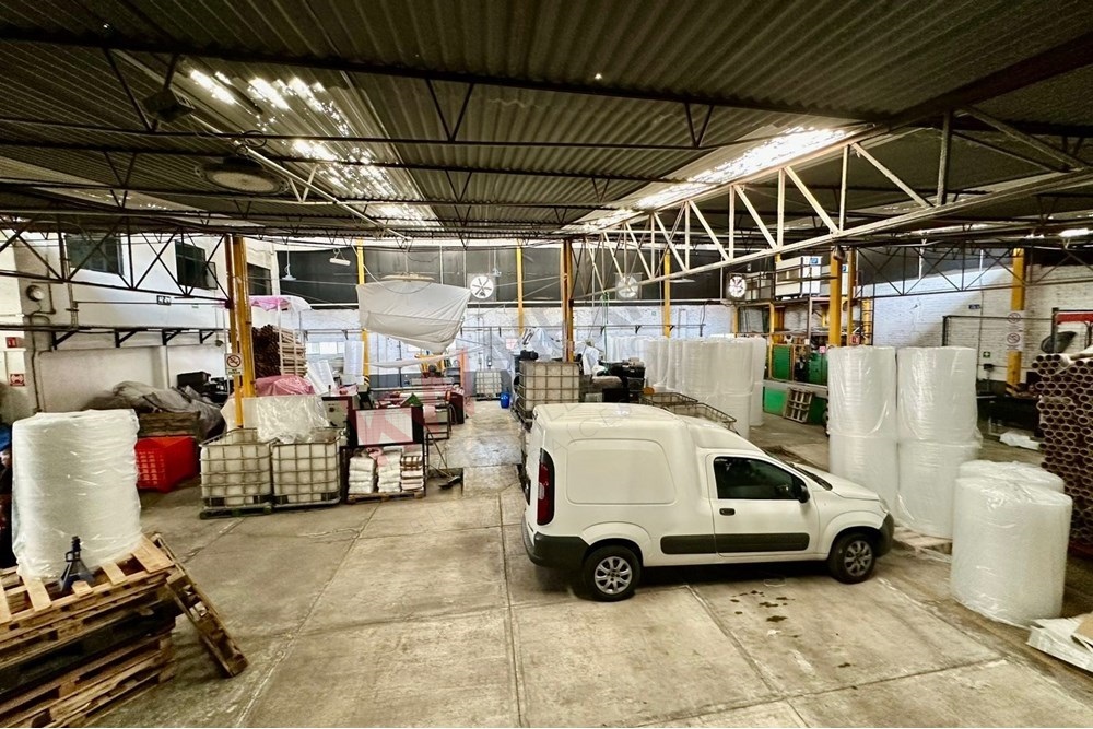 5 de 26: Interior de la bodega
