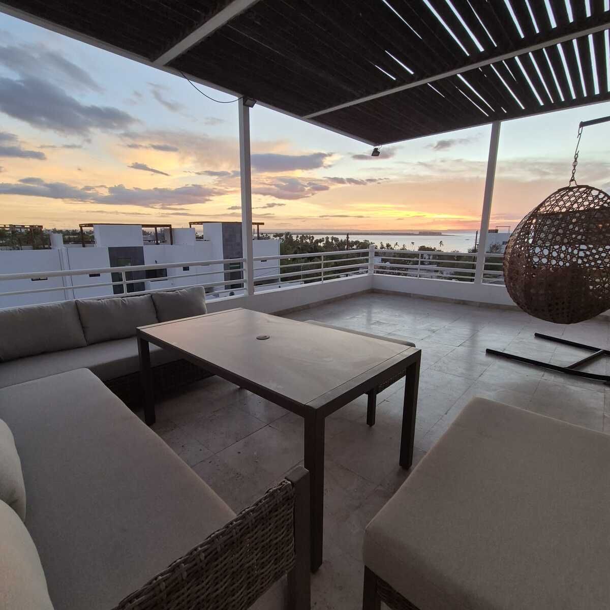 8 de 20: Terraza en planta alta