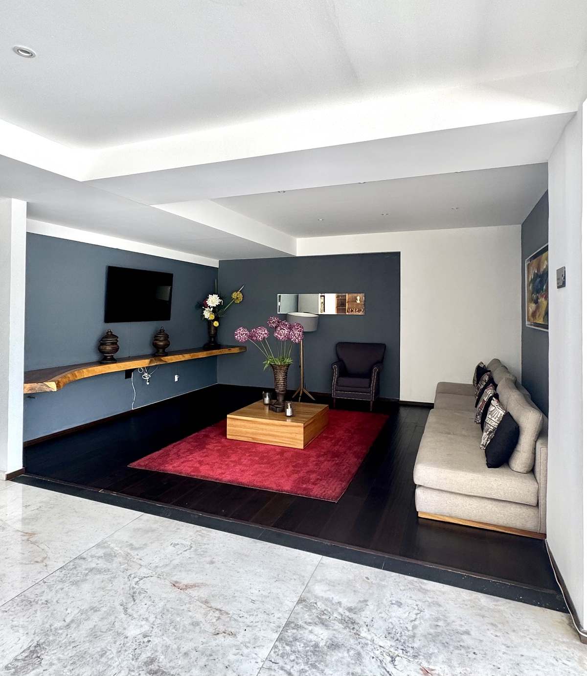 4 de 32: Sala de TV