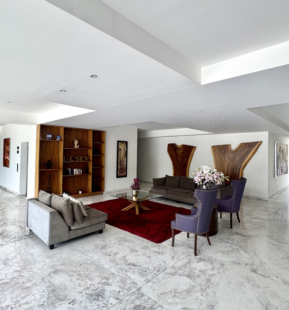 2 de 32: Lobby
