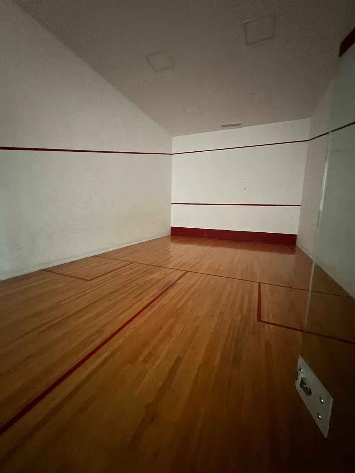 8 de 15: Cancha de squash