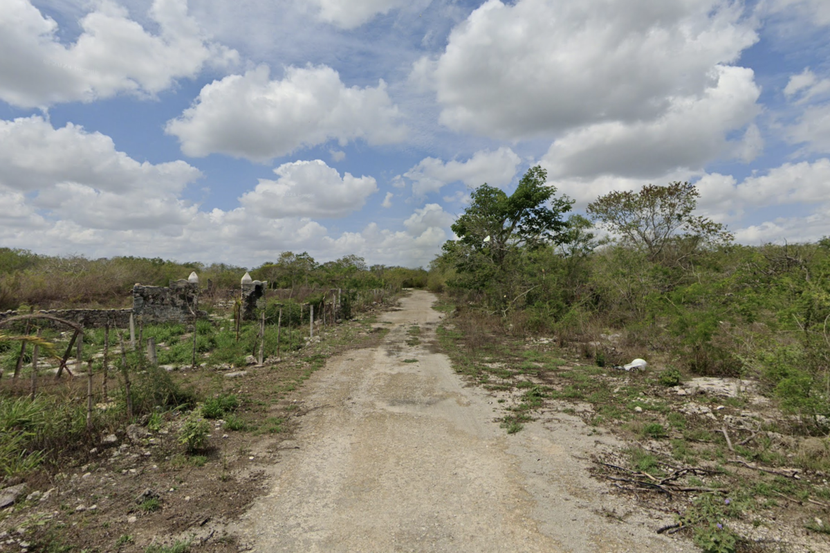 2 de 6: Terreno En Venta En Dzibilchaltun Chablekal Mérida Yucatán