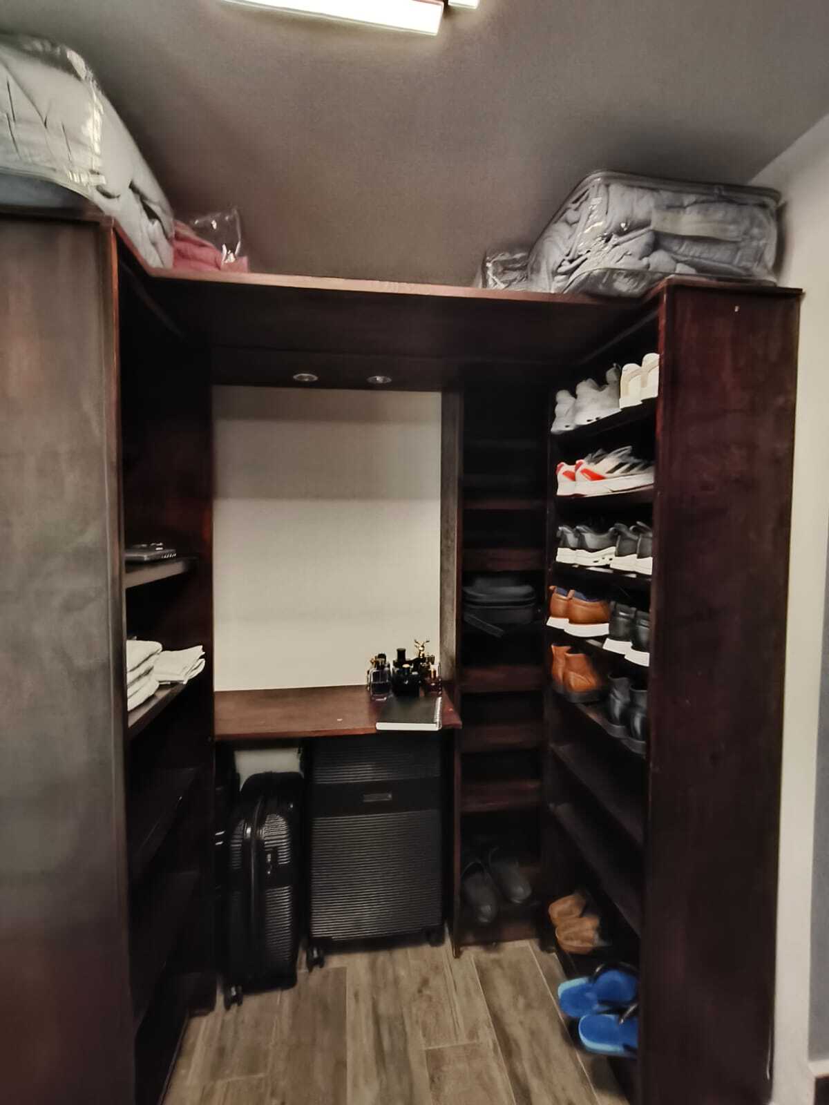 34 de 48