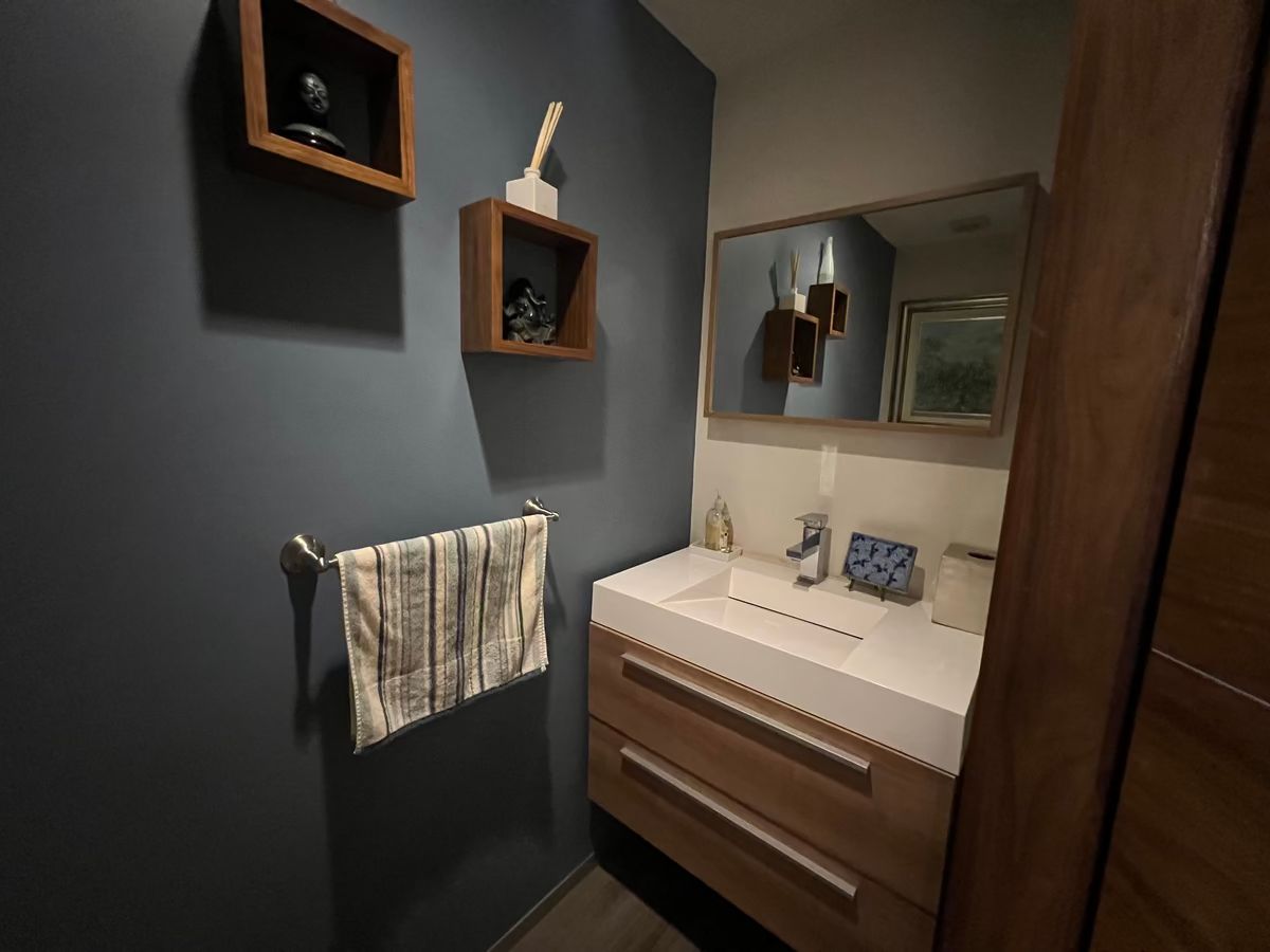 Baño de visitas, foto 11 de 16