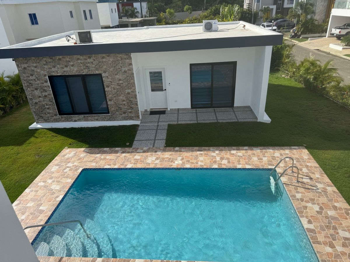 20 of 30: Guest house