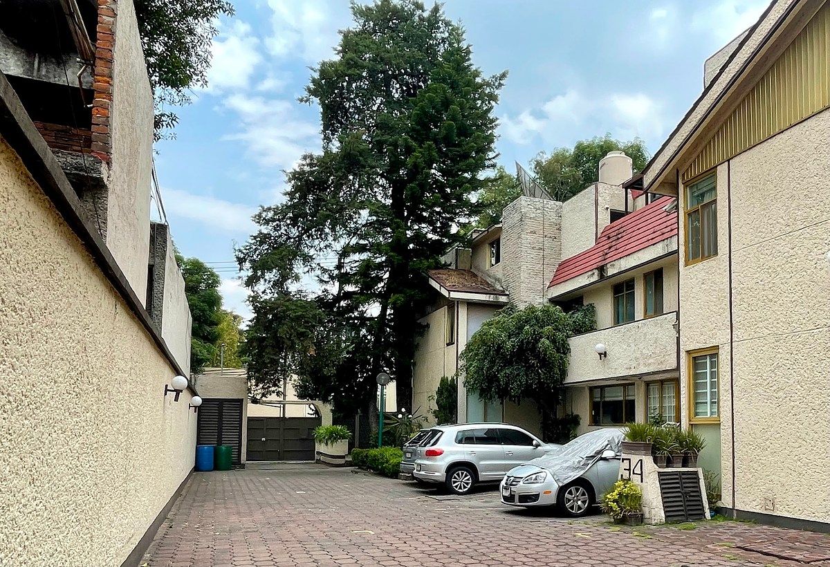 Condominio de 6 casas, foto 2 de 10