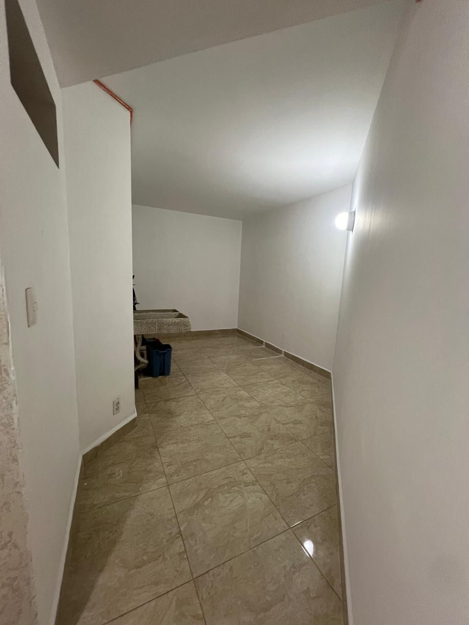 23 de 38: ÁREA DE LAVADO