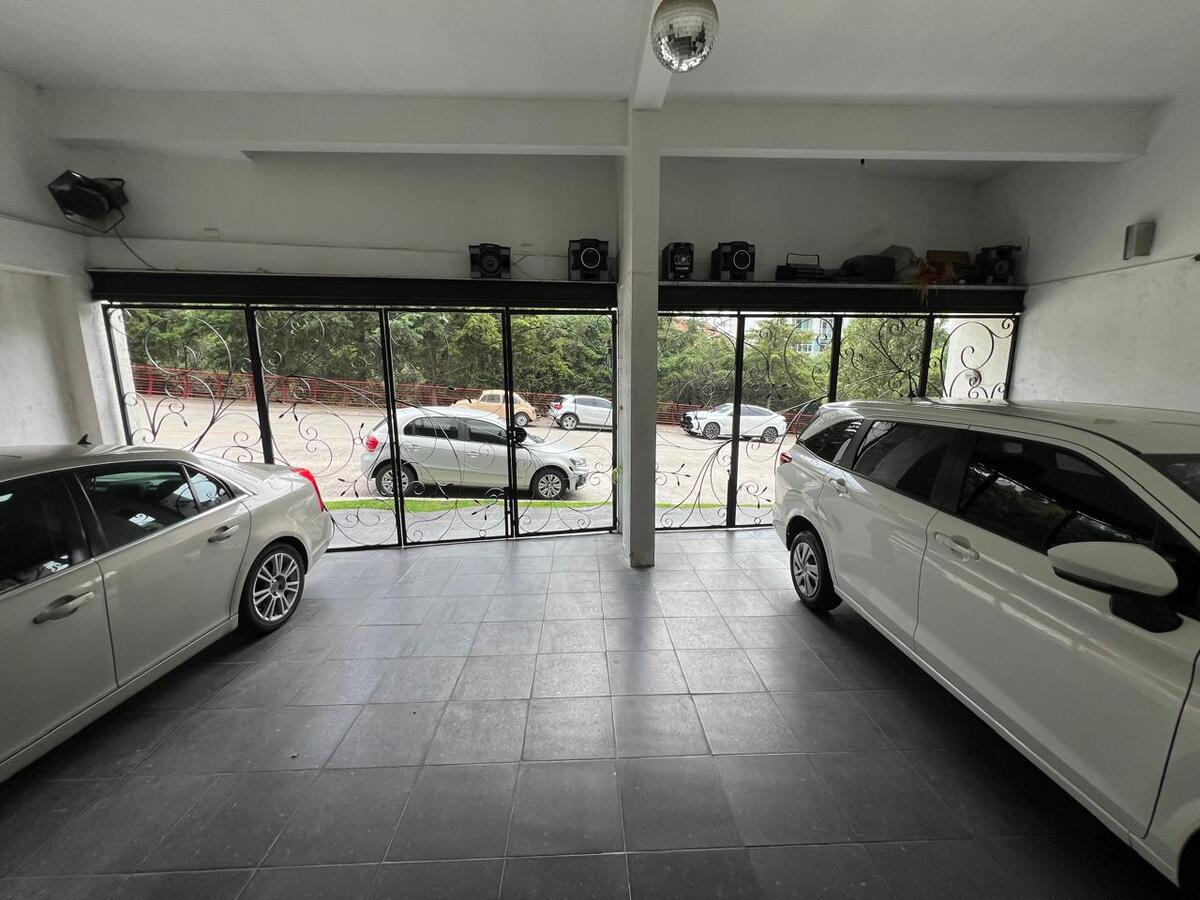 2 of 28: Garage