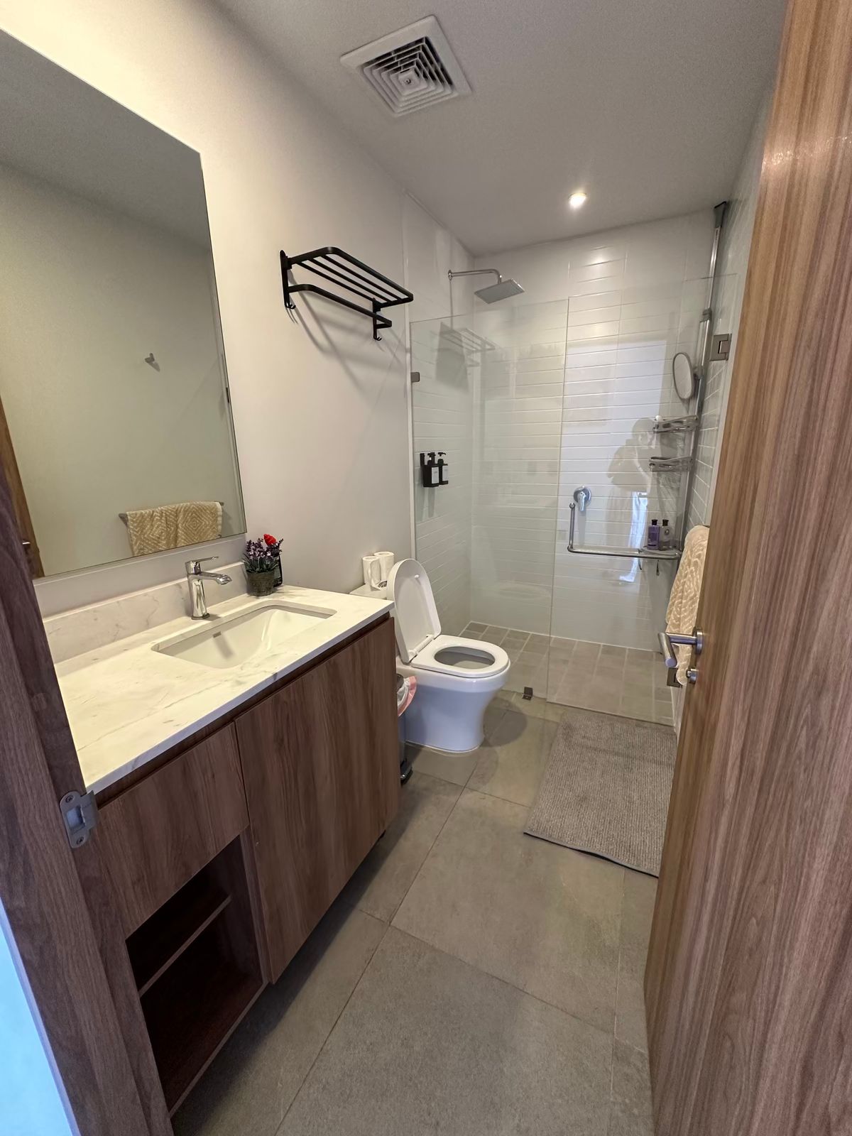 Baño 2, foto 12 de 20