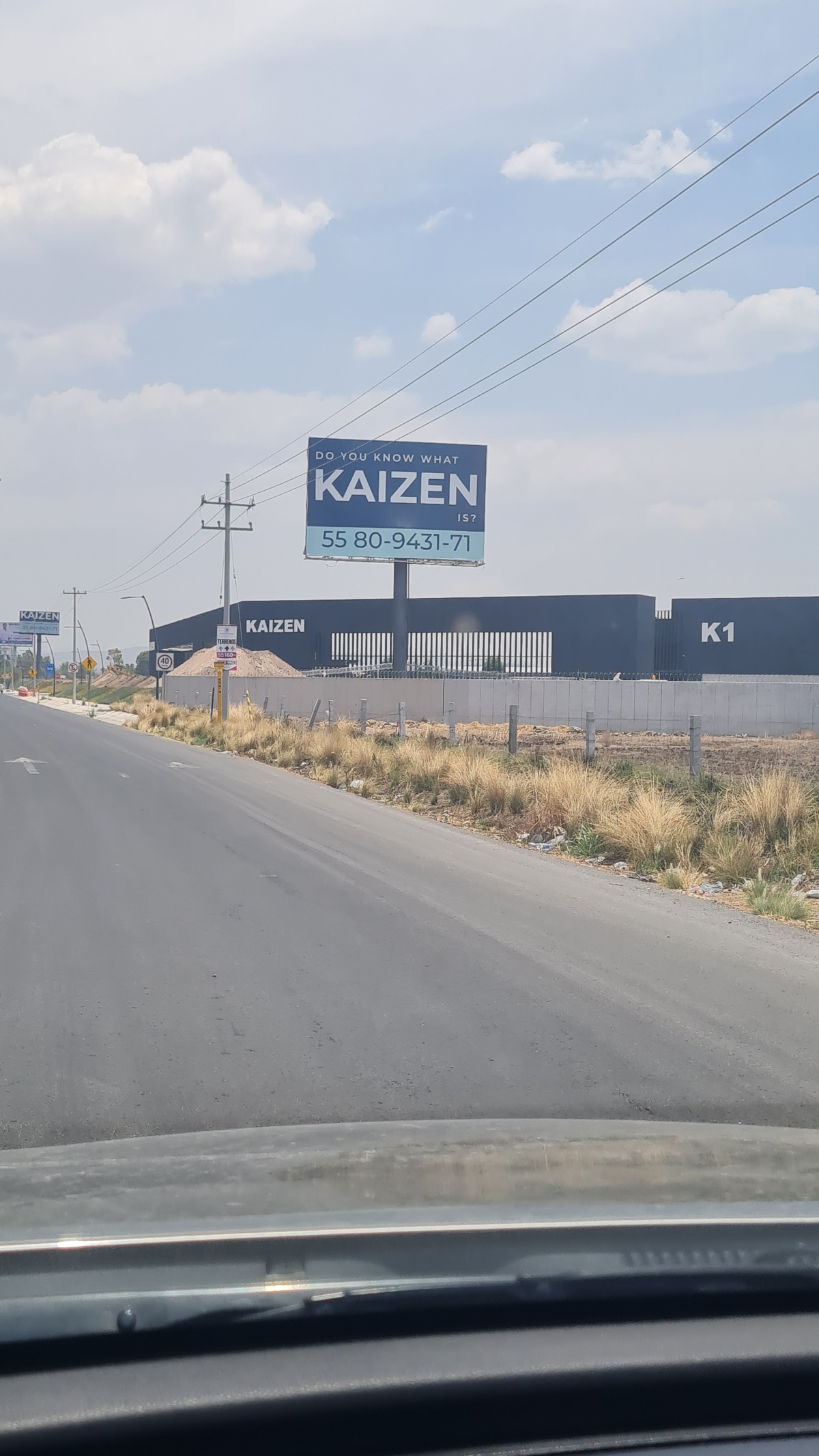 2 de 4: Terreno Industrial en Venta de 20,000m2 en Parque Industrial