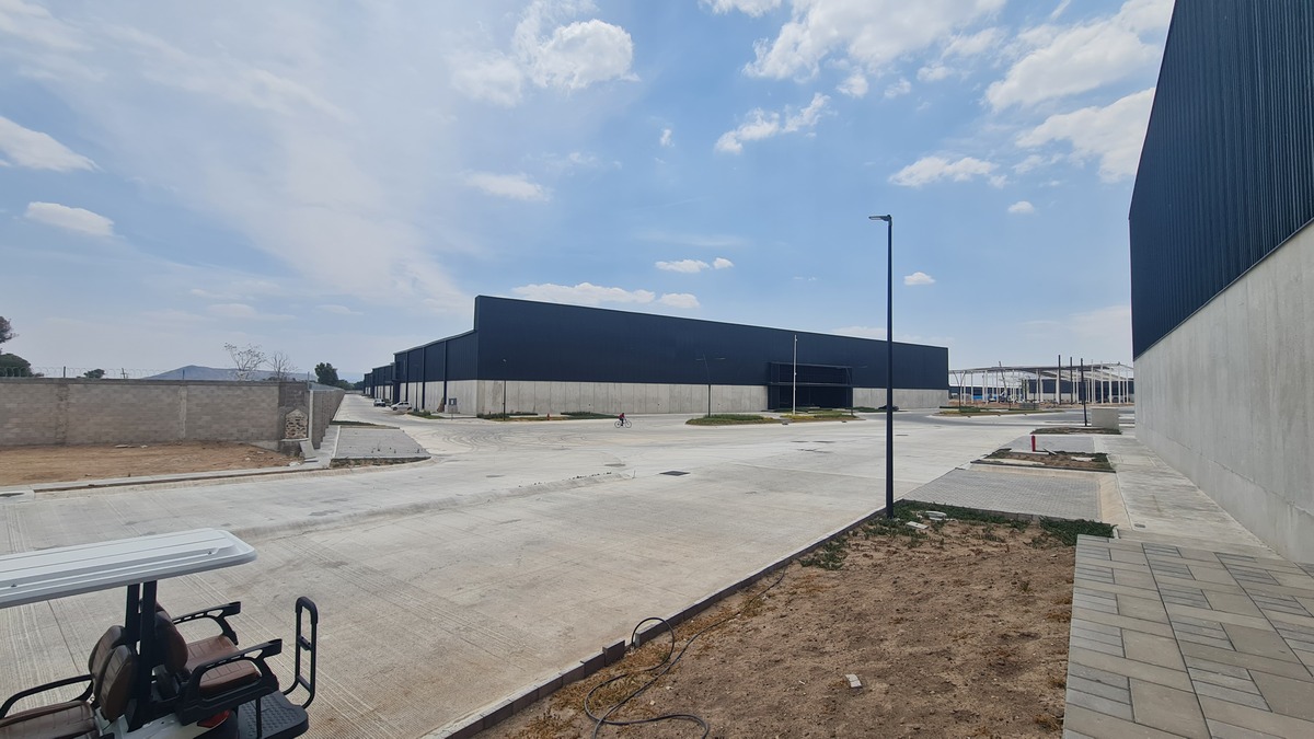 3 de 4: Terreno Industrial en Venta de 20,000m2 en Parque Industrial
