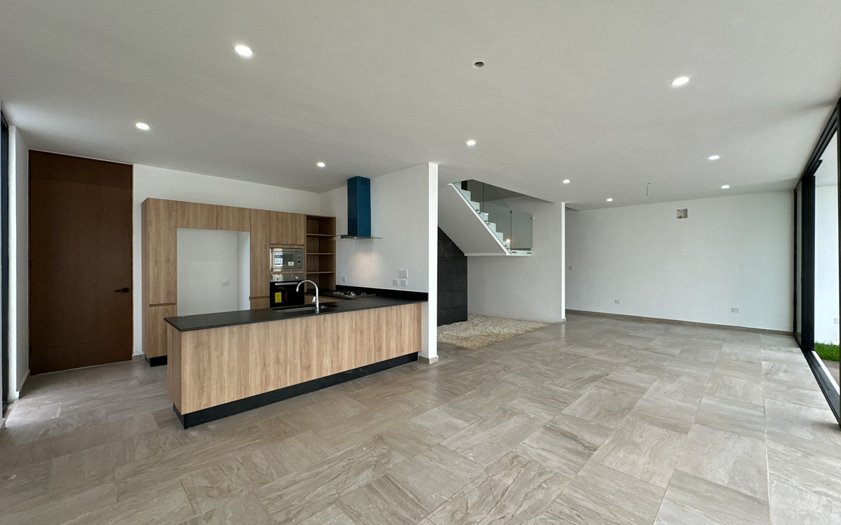 4 of 22: Sala, Cocina y Comedor