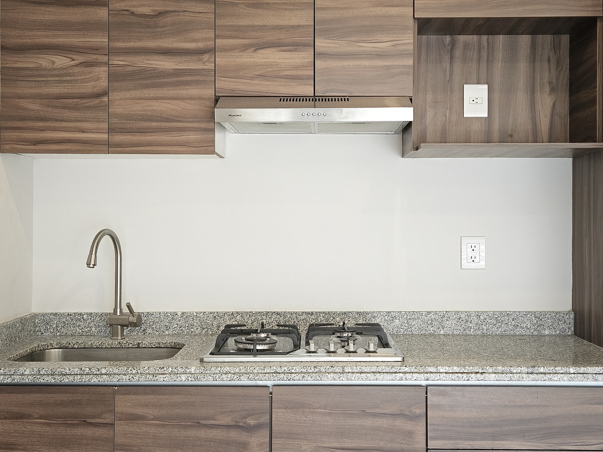 2 of 22: COCINA