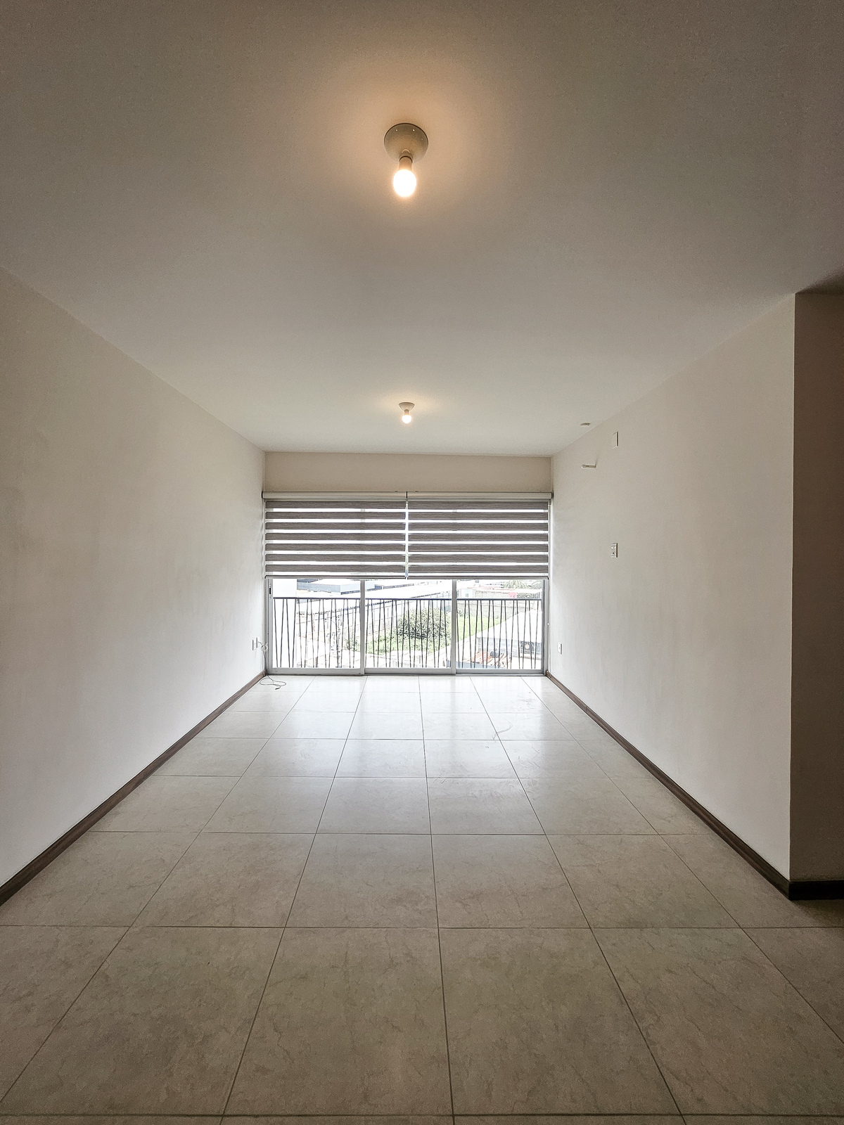 3 of 22: SALA COMEDOR