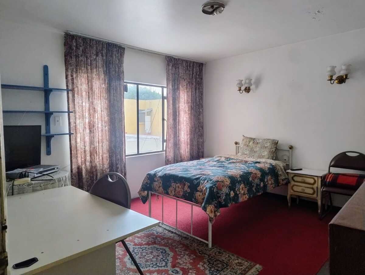 9 de 17: Habitación 2