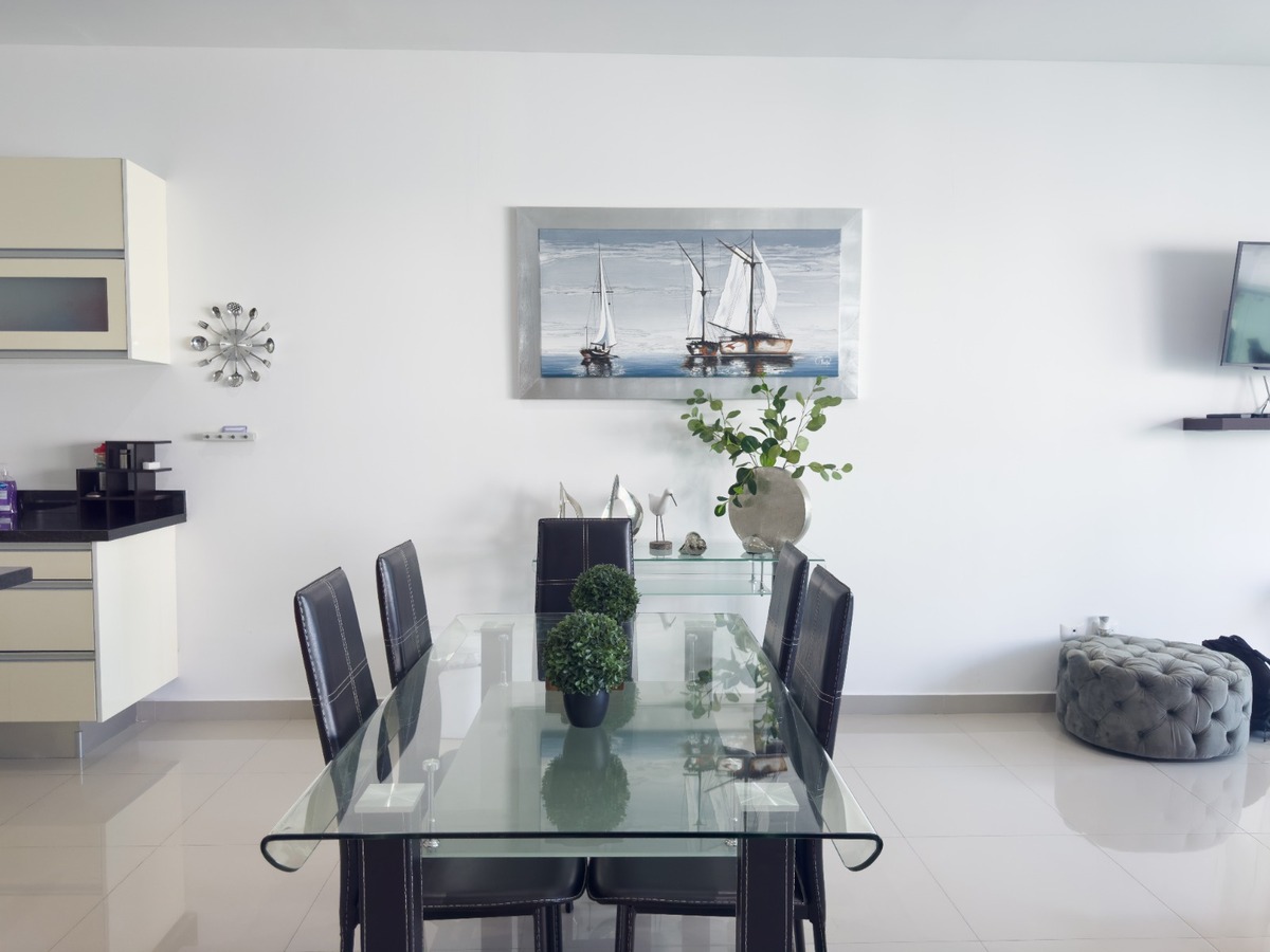 12 of 17: comedor
