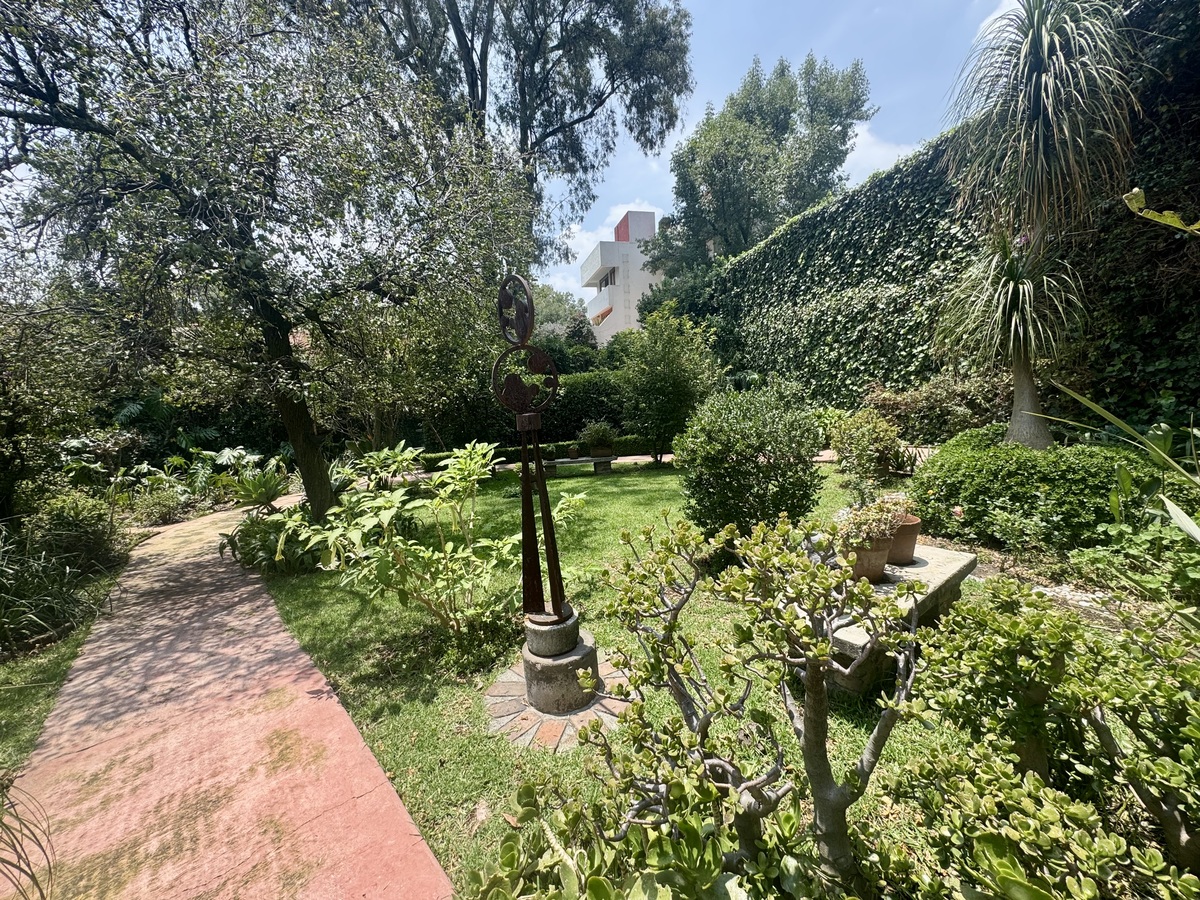 13 de 24: Jardines