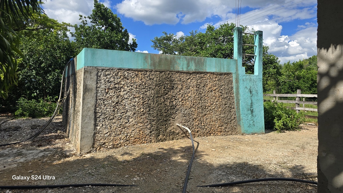 10 de 29: Tanque de almacenamiento de agua