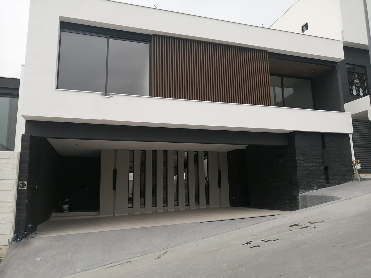 3 de 24