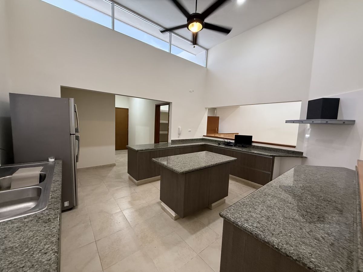 6 de 19: Cocina 1