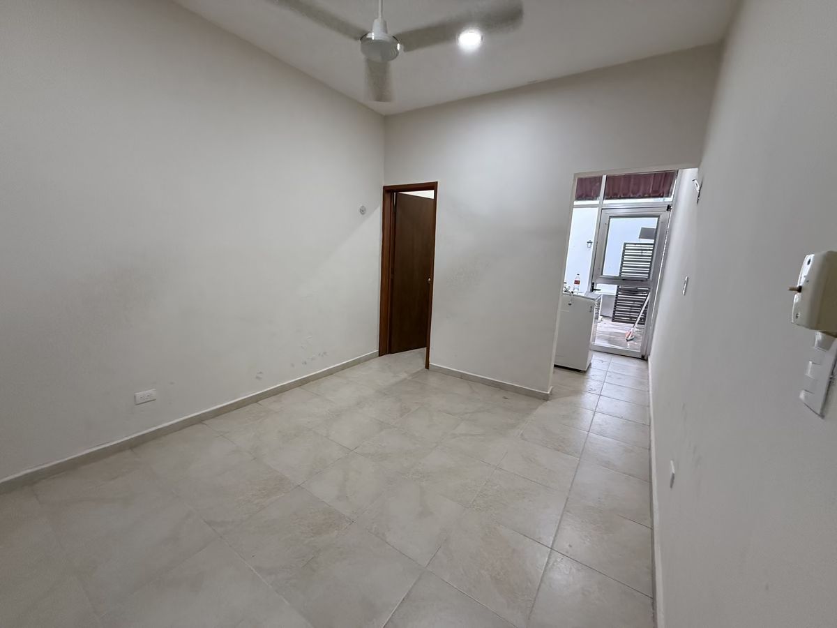 9 de 19: Cuarto de Servicio