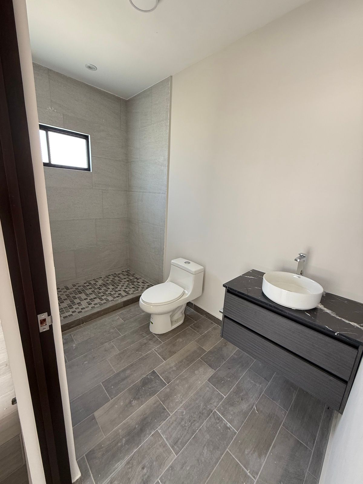 7 de 19: Baño 3er Nivel