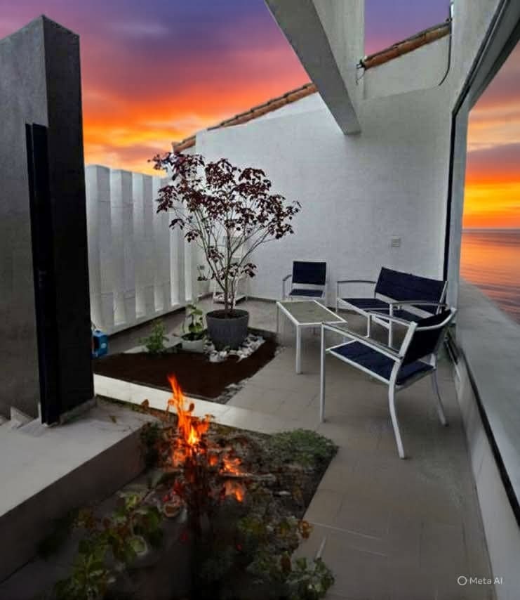 2 of 12: Courtyard