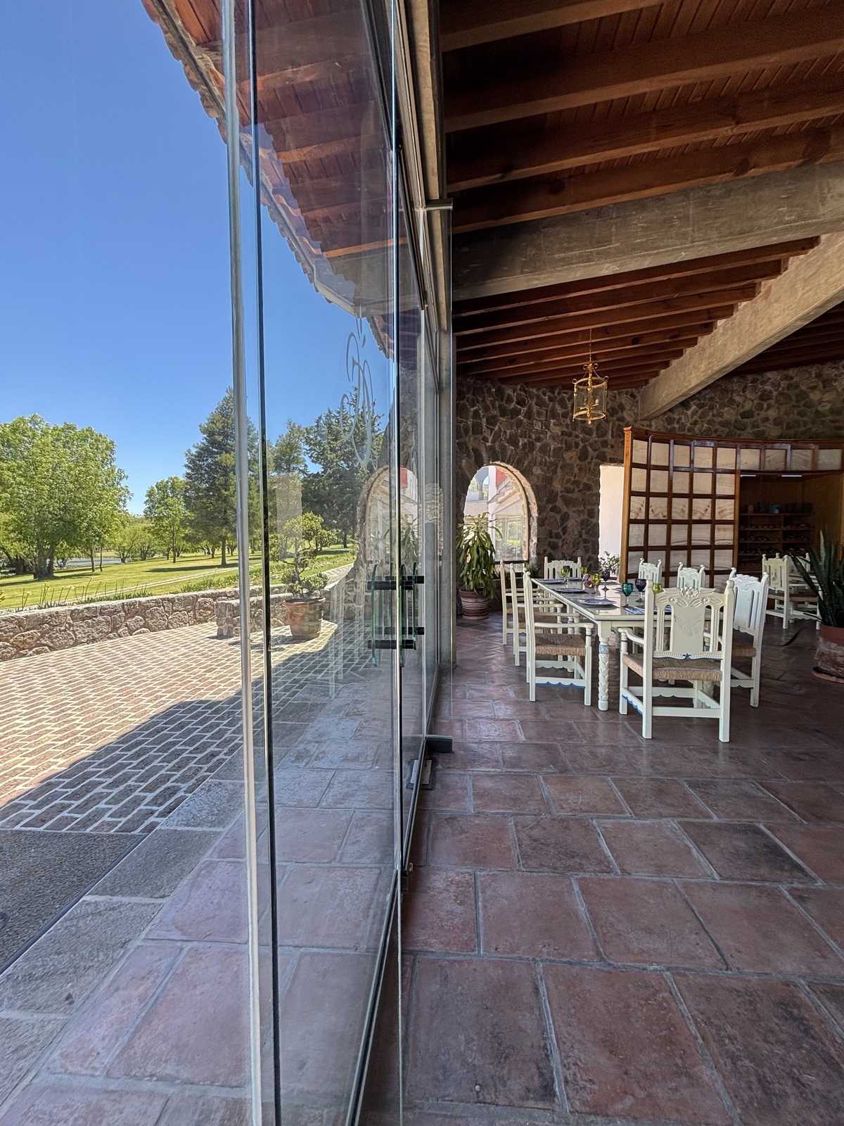 24 de 35: Casa Club