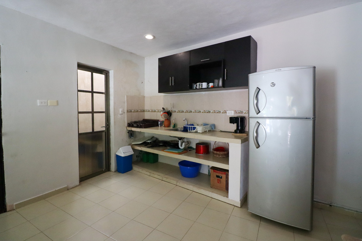 9 of 39: La casa