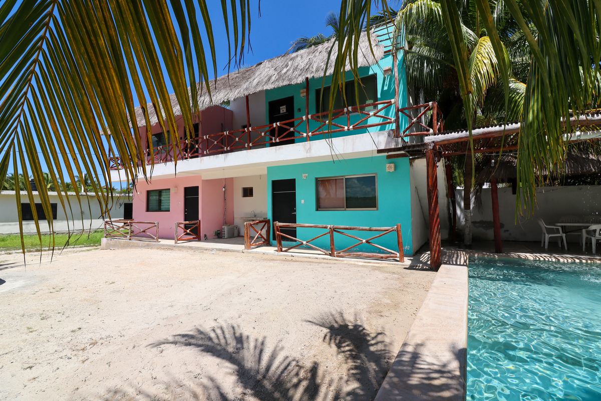 19 of 39: Las villas