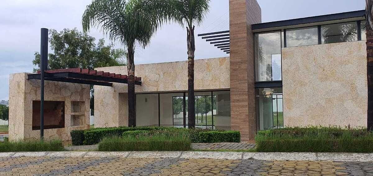 3 de 6