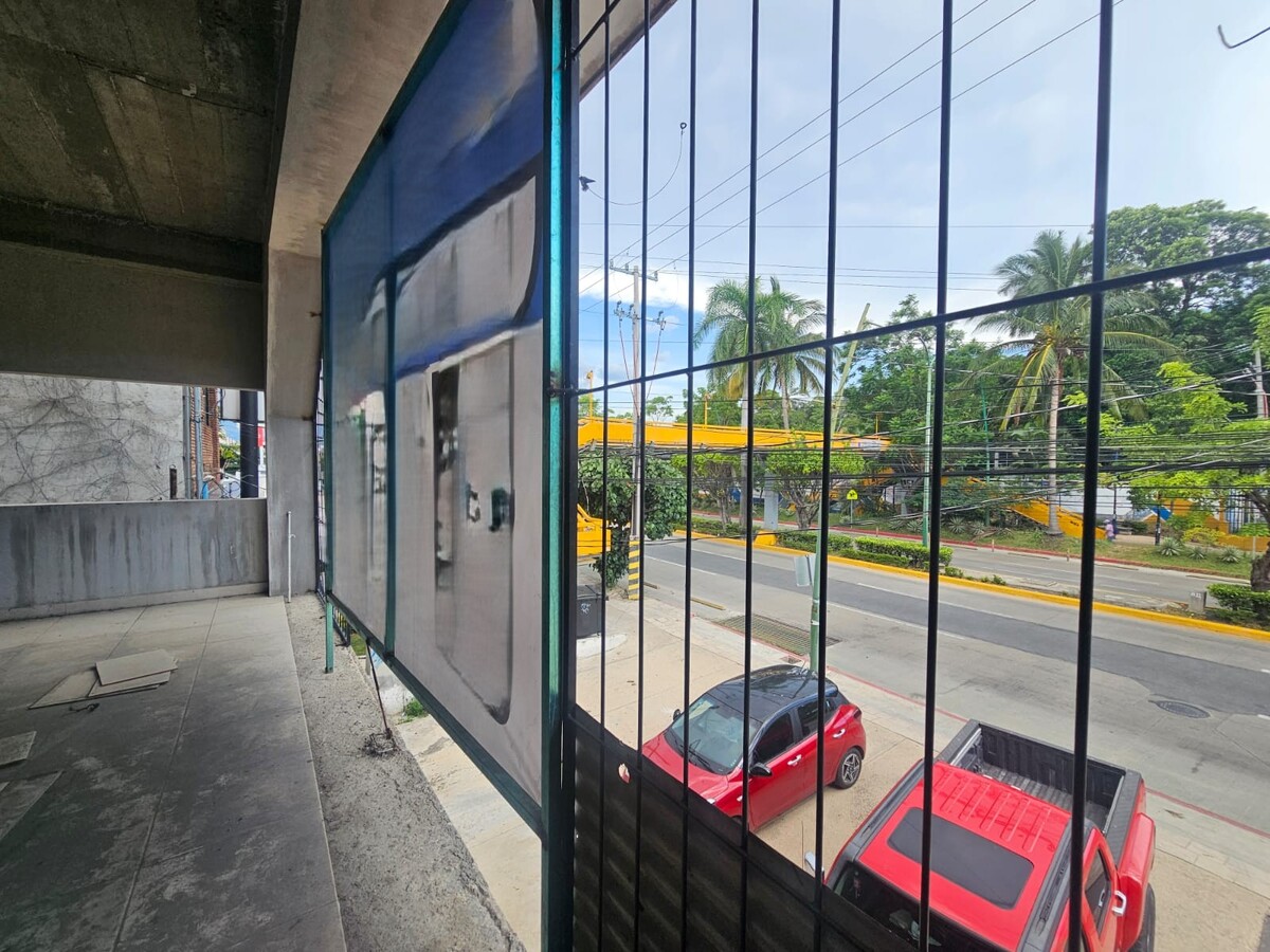 3 de 16