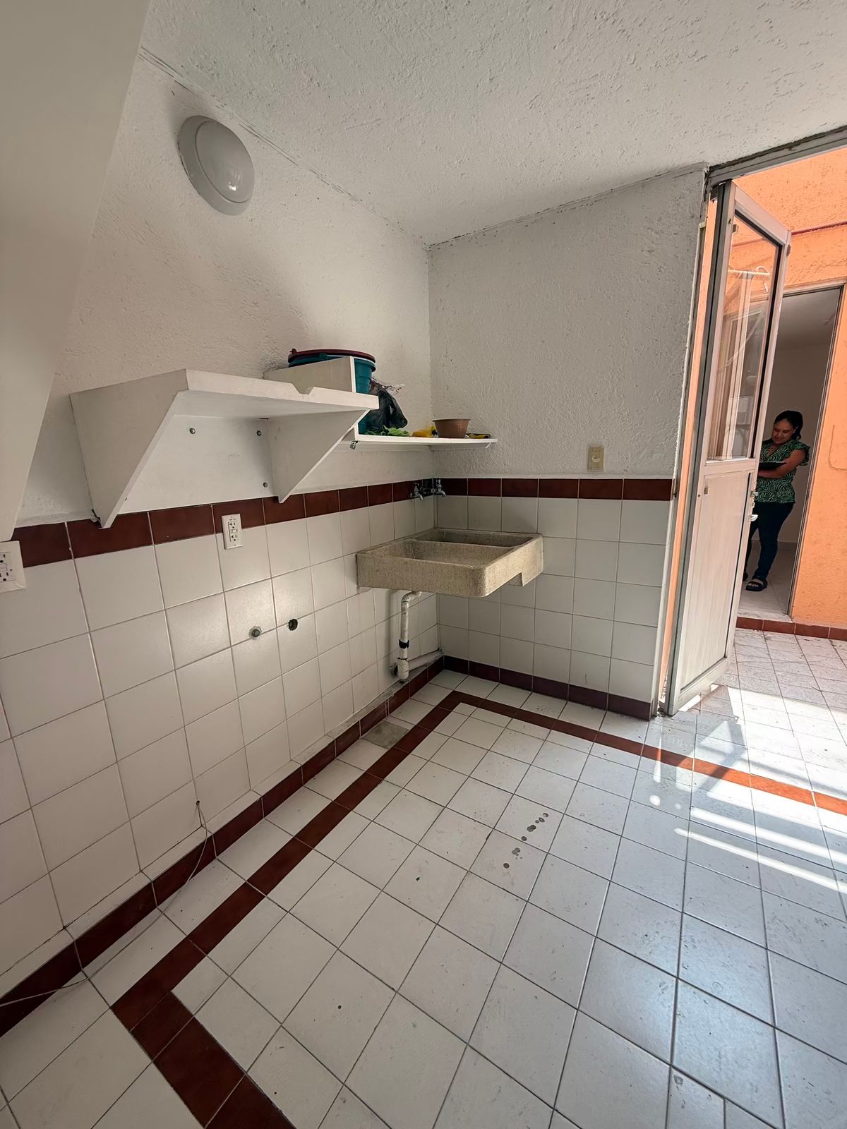 32 de 35: Lavandería