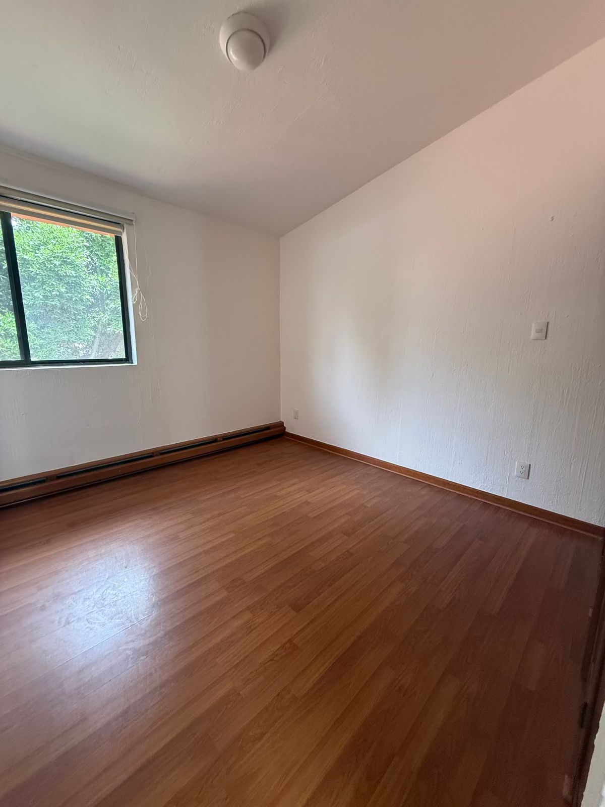 27 de 35: Habitaciónes secundarias con clóset