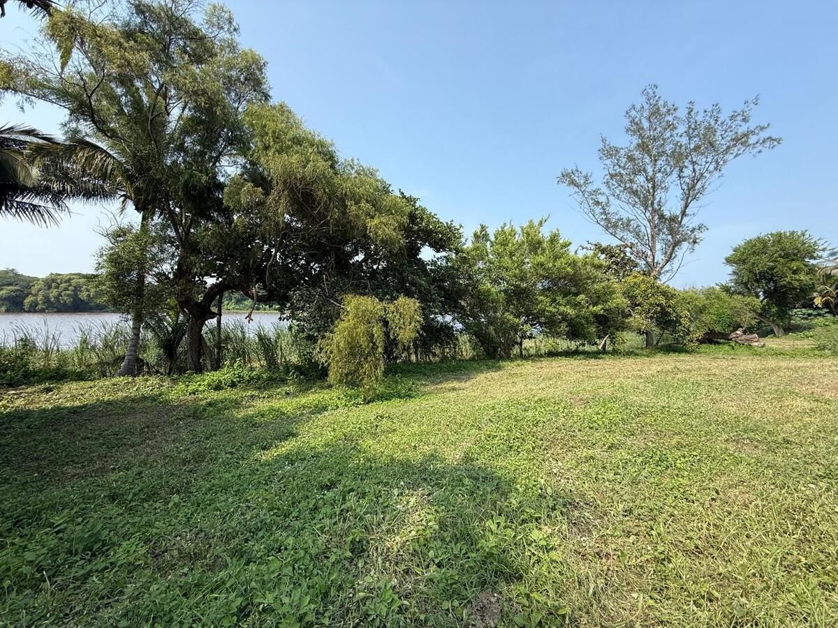 Terreno A ORILLA DEL RÍO de 8,326 m2 en venta en La Antigua. VERACRUZ, VERACRUZ