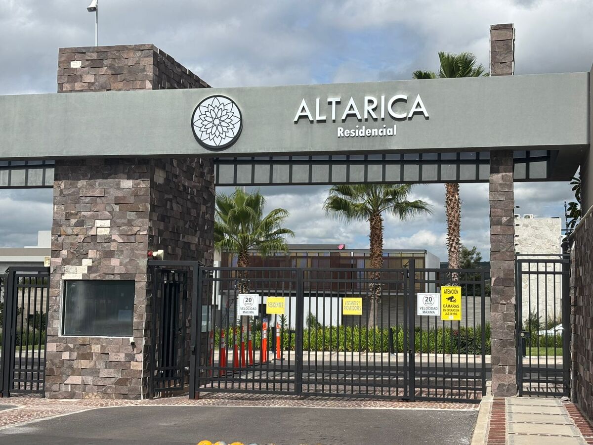 4 de 23
