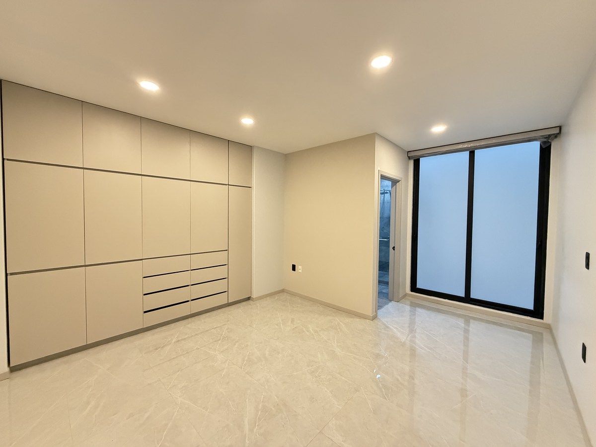 25 of 26: Habitación 3