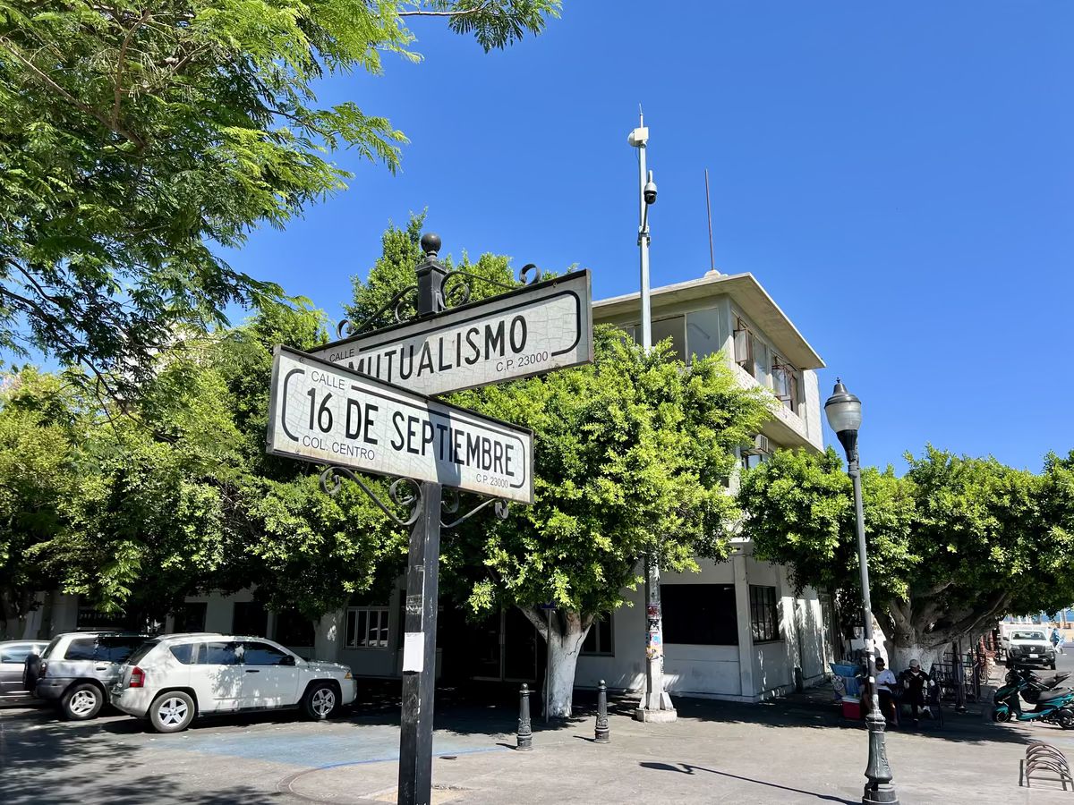 7 de 18