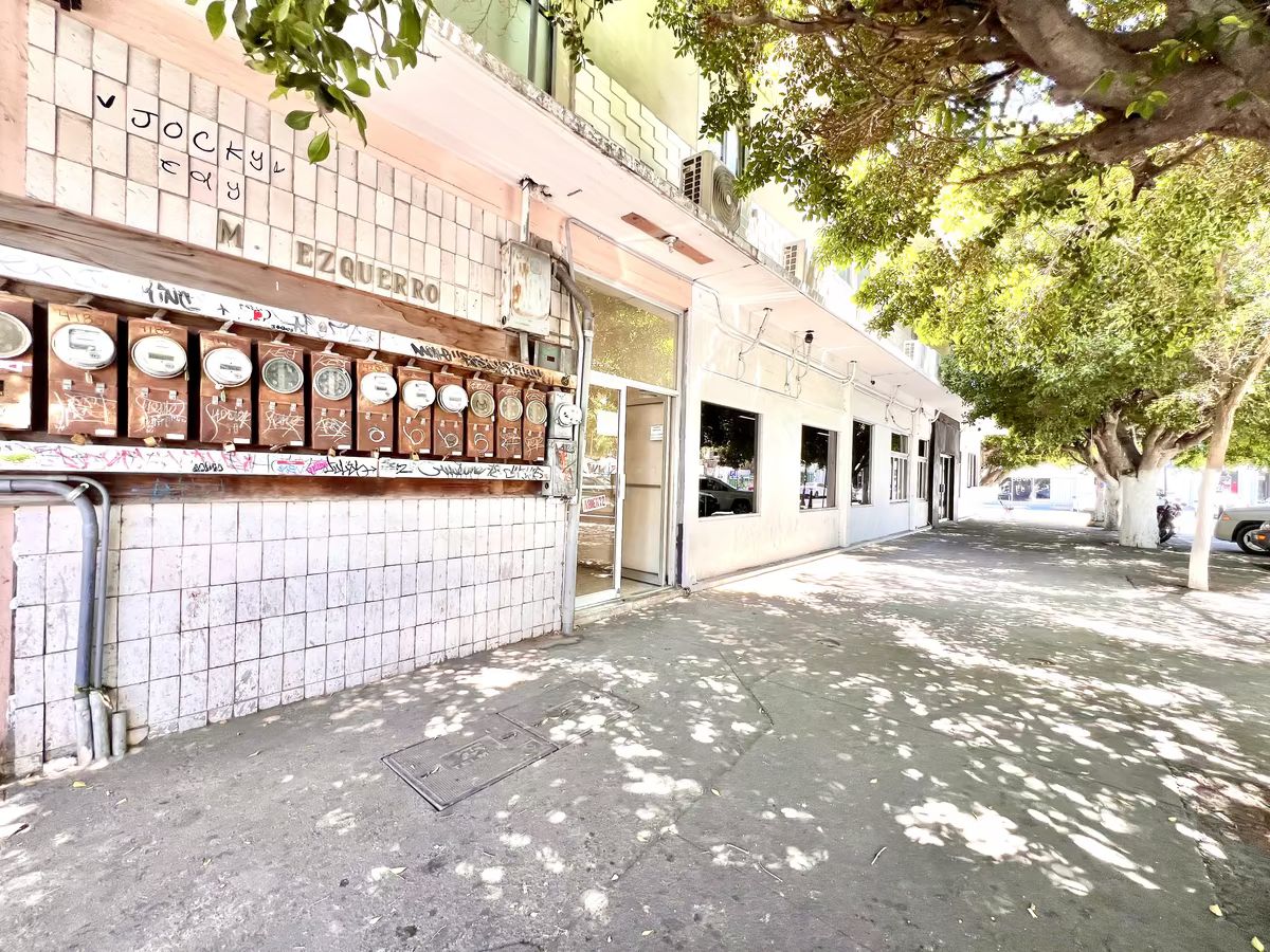14 de 18: Vista sobre la calle Esquerro