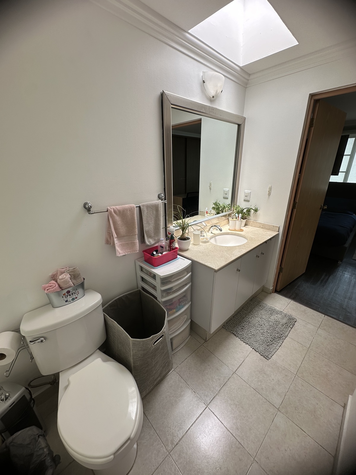 29 of 31: baño compartido