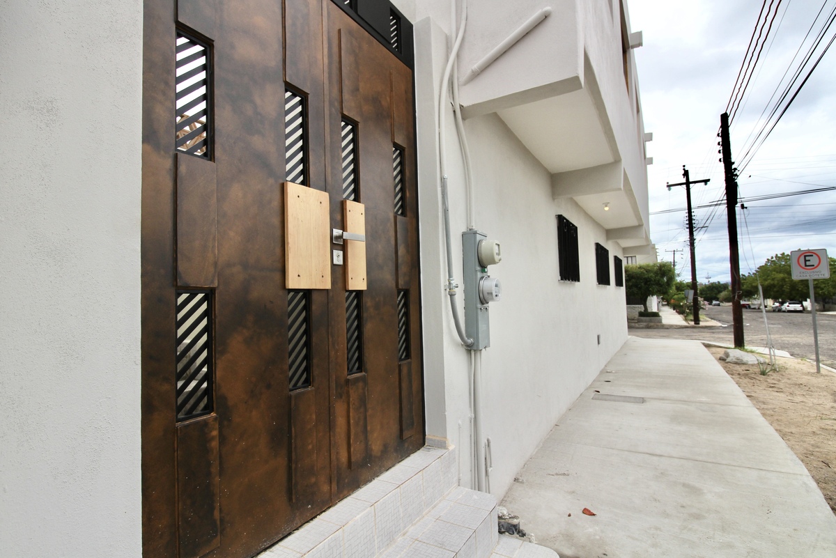 15 de 15: Entrada al condominio