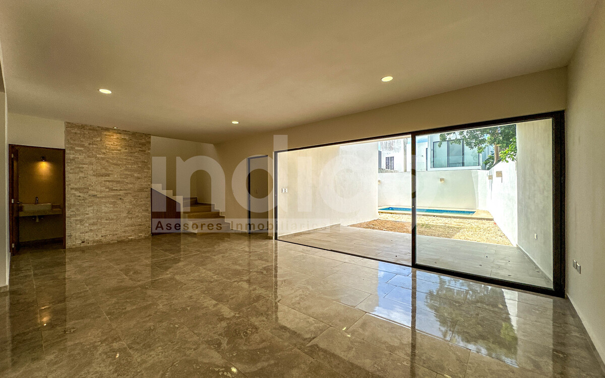 4 de 50: Sala / Comedor con Vista Panorámica