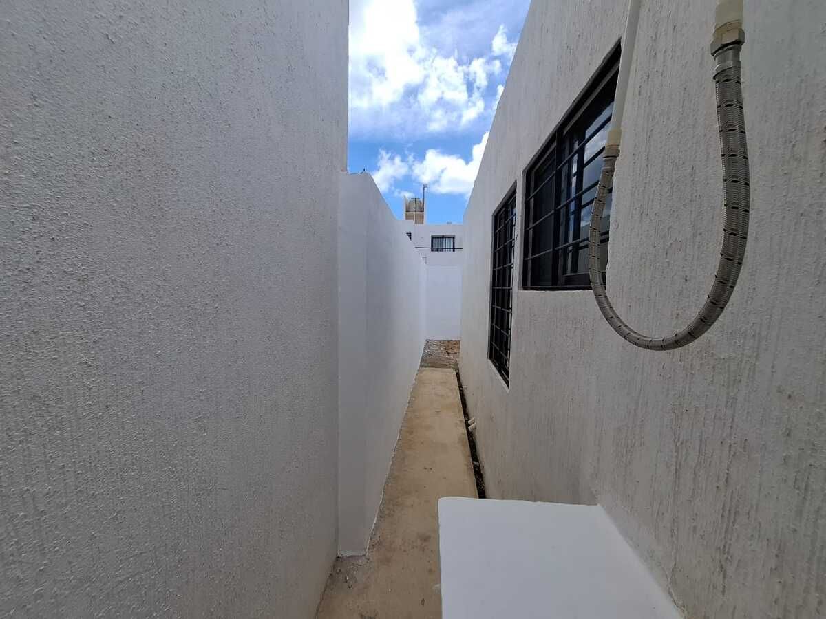 8 de 14: Pasillo de servicio