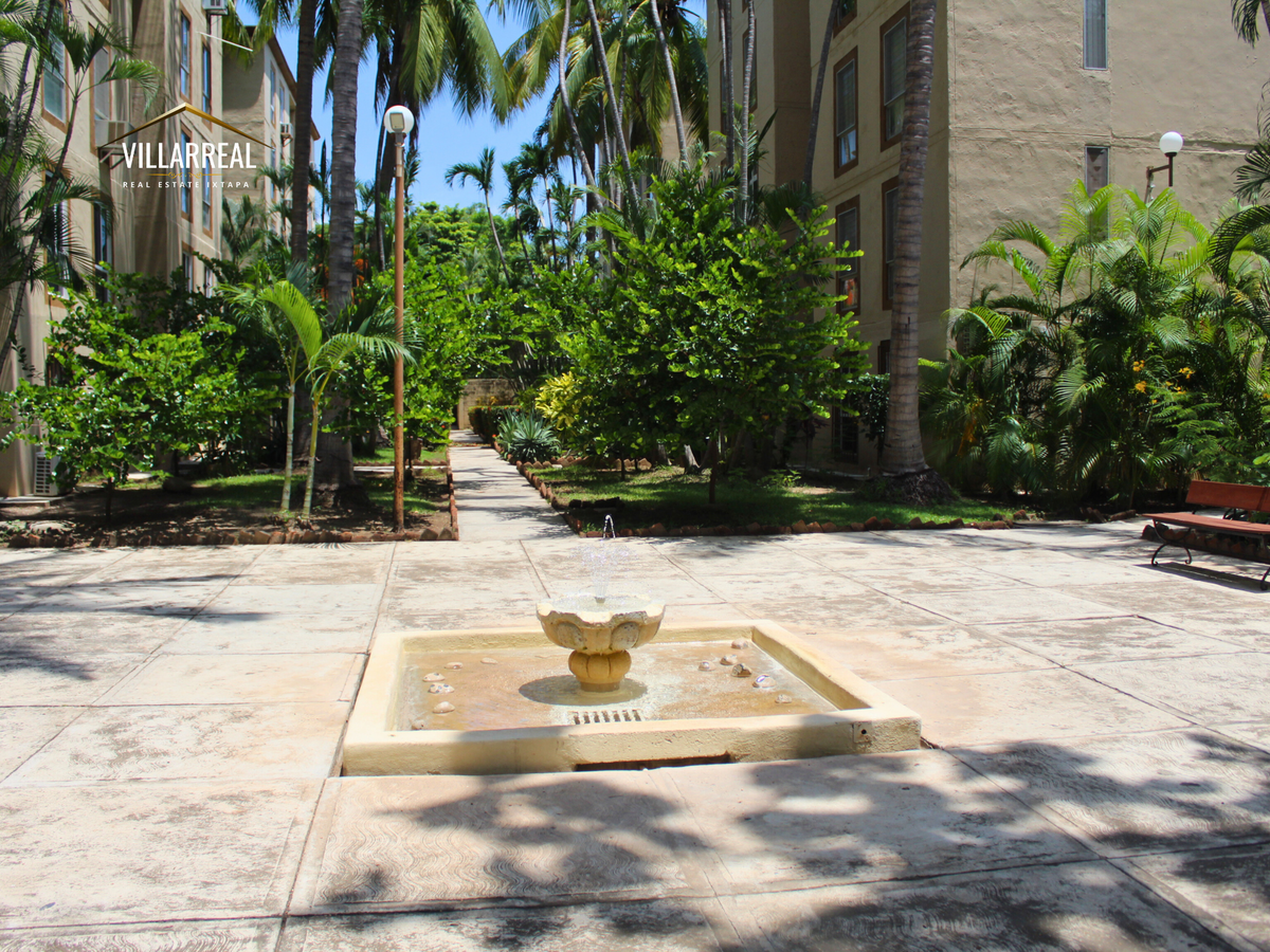 2 of 27: FUENTE