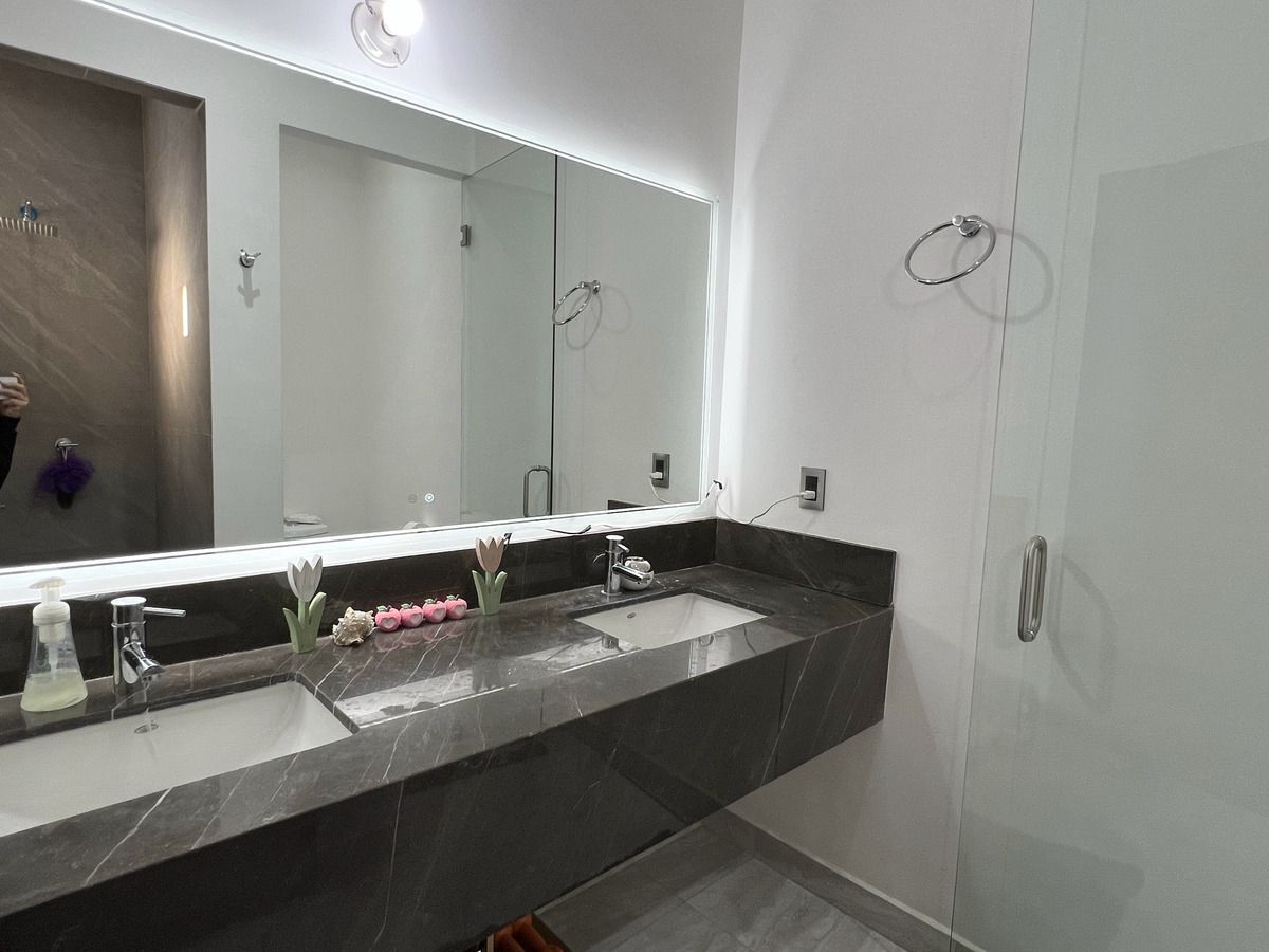 16 de 34: BAÑO PRINCIPAL