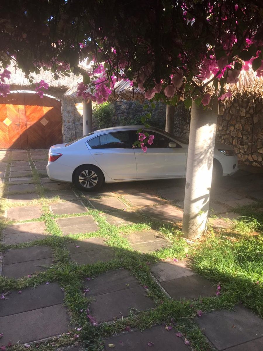 8 de 16