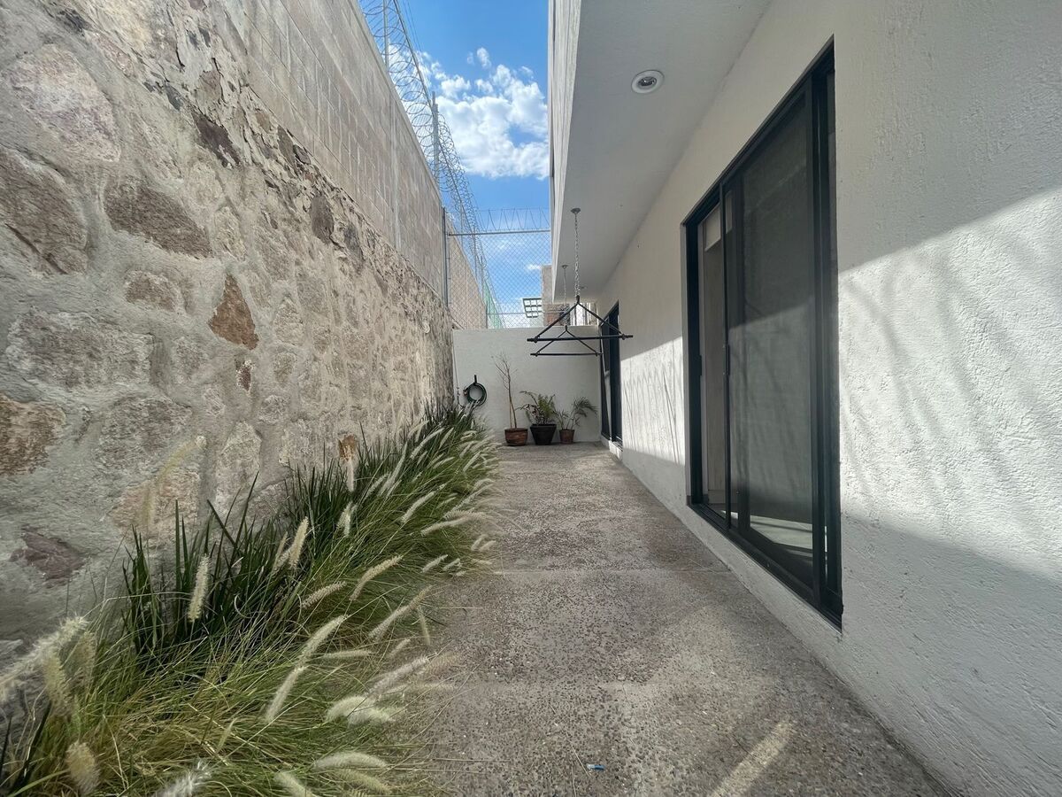 Casa en venta Punta Esmeralda