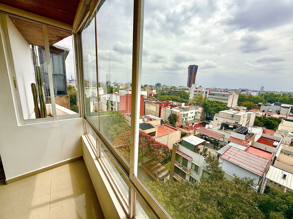 1 de 47: Vista de la sala.